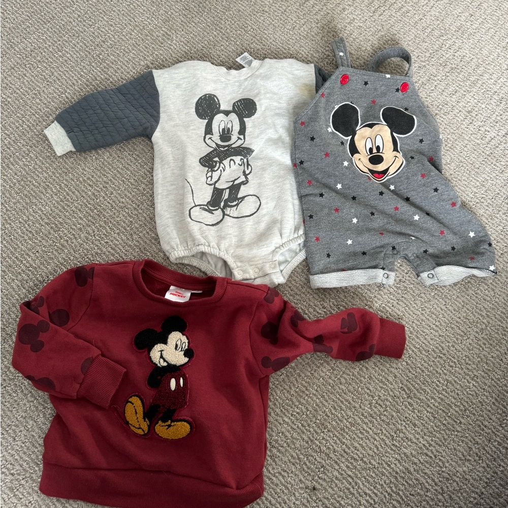 Mickey sweaters